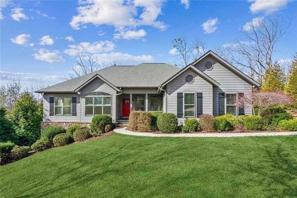 Property photo 1 of 31