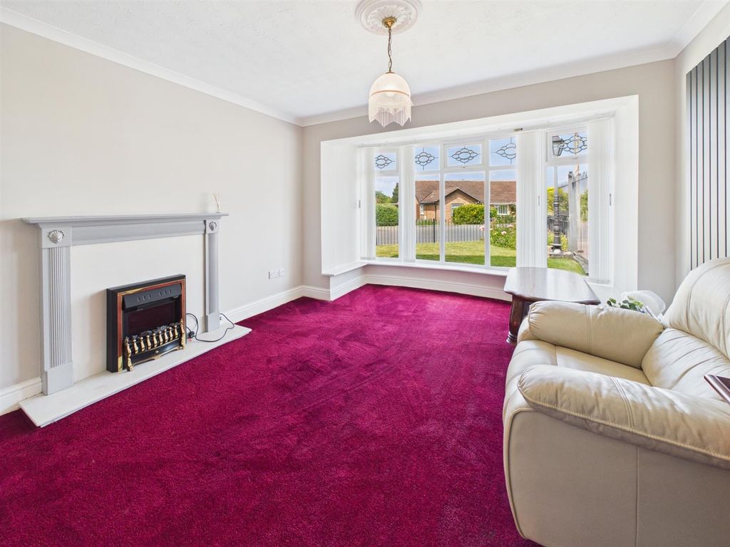 Property photo 3 of 19