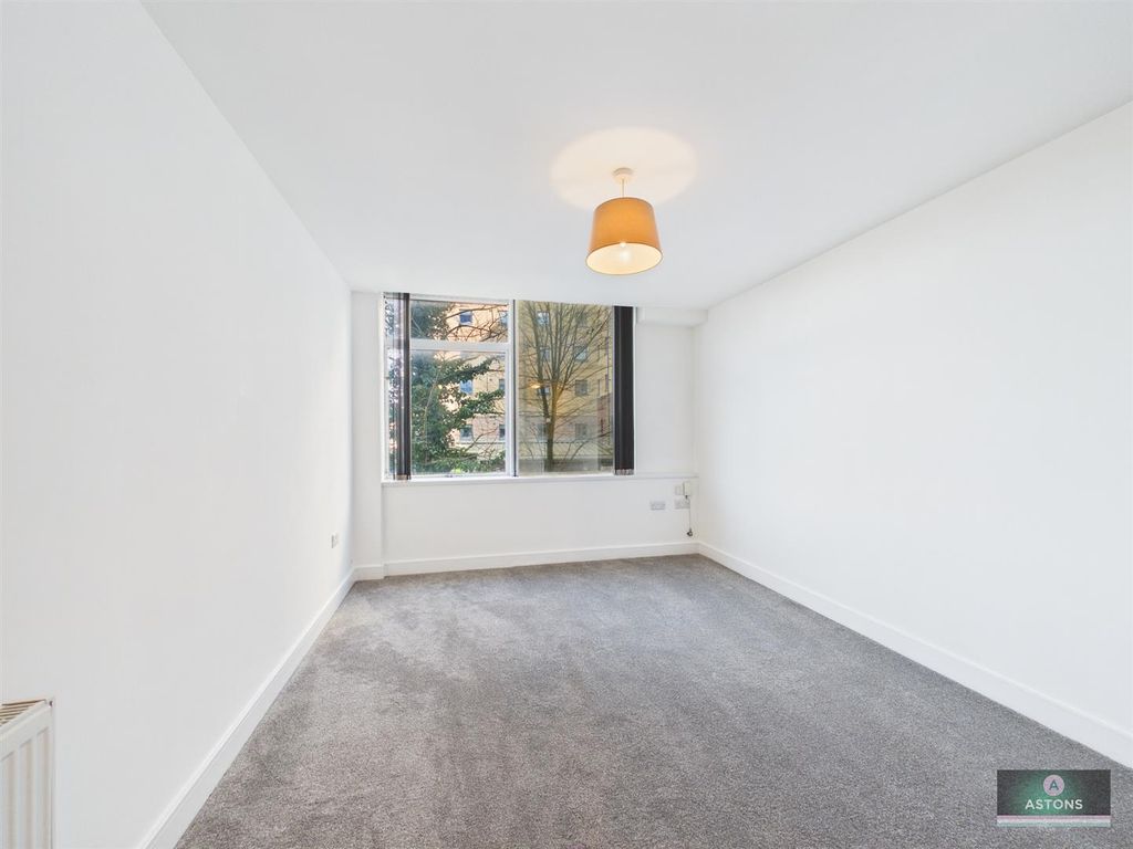 Property photo 2 of 5 Cam02067G0-Pr0190-Still001.Jpg