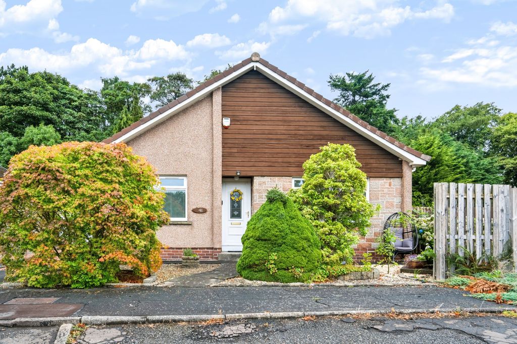Property photo 1 of 33