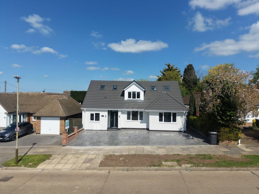 Property photo 1 of 30 Front