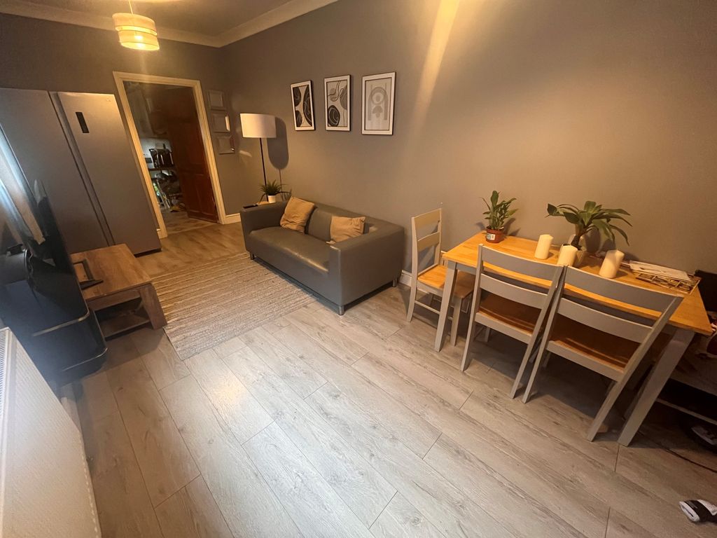 Property photo 3 of 7 Image