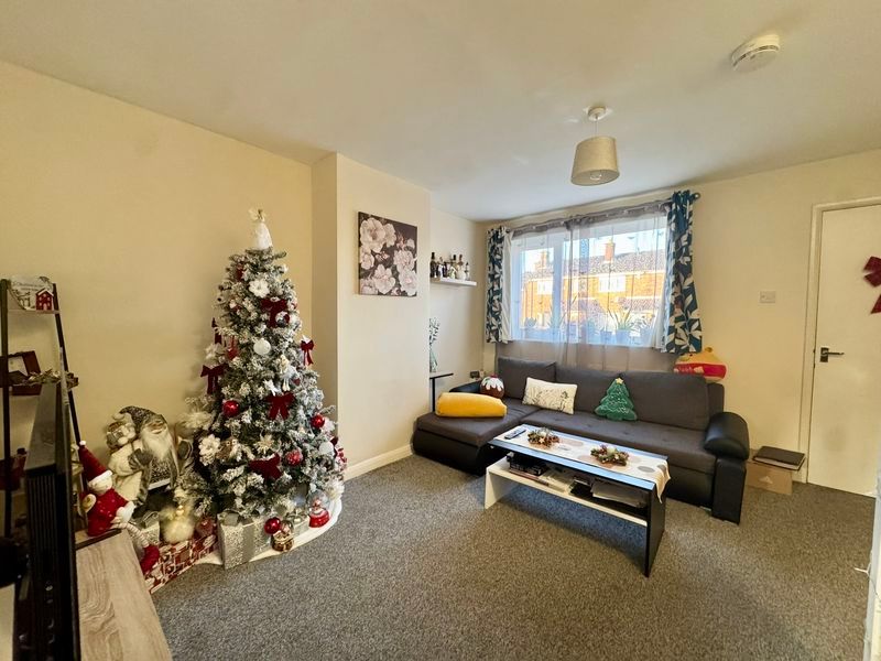 Property photo 3 of 11 Photo 18