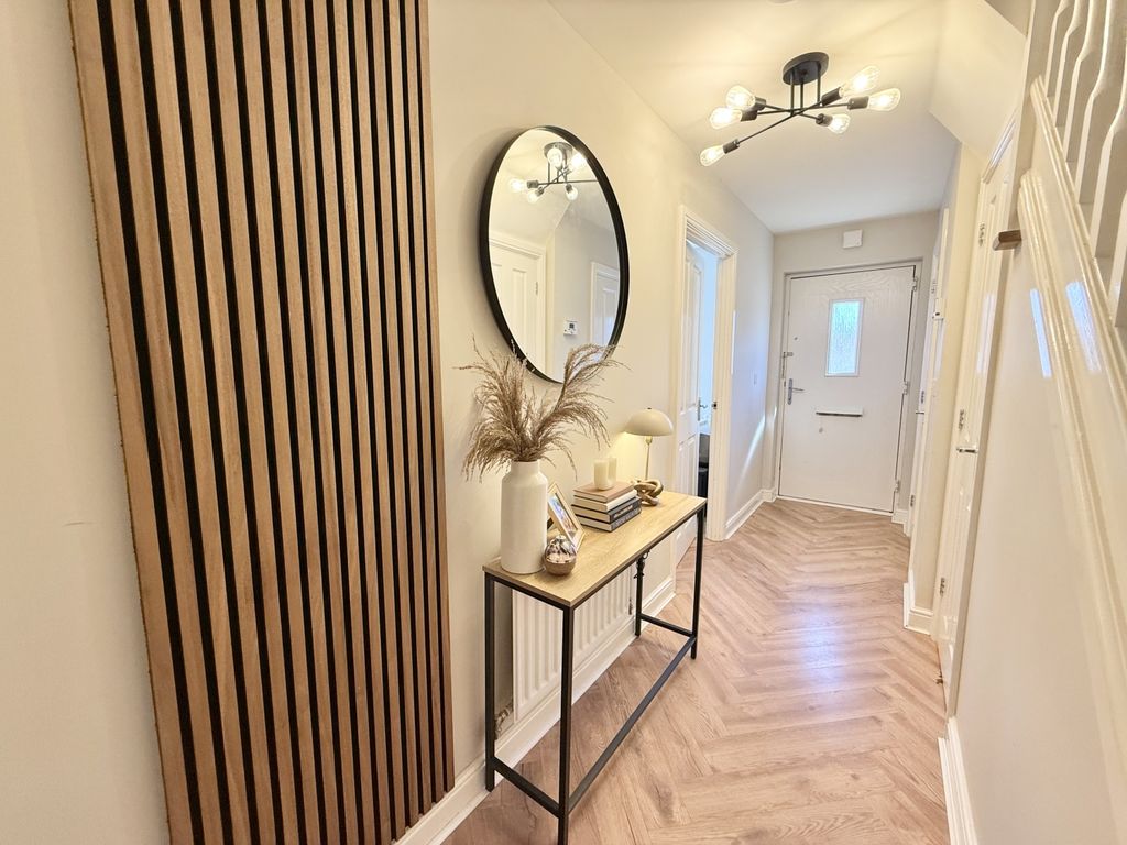 Property photo 2 of 19 Img_9030