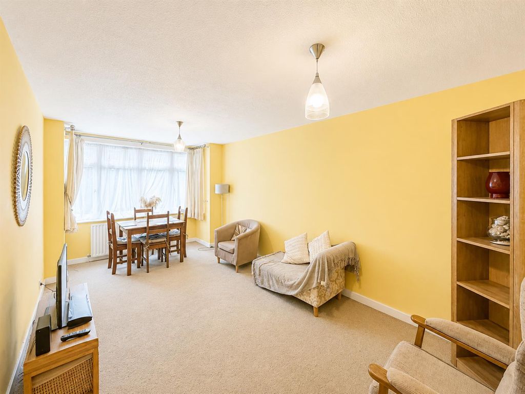 Property photo 2 of 10 Reception Room