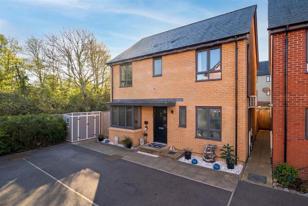 Property photo 1 of 17 Front Elevation