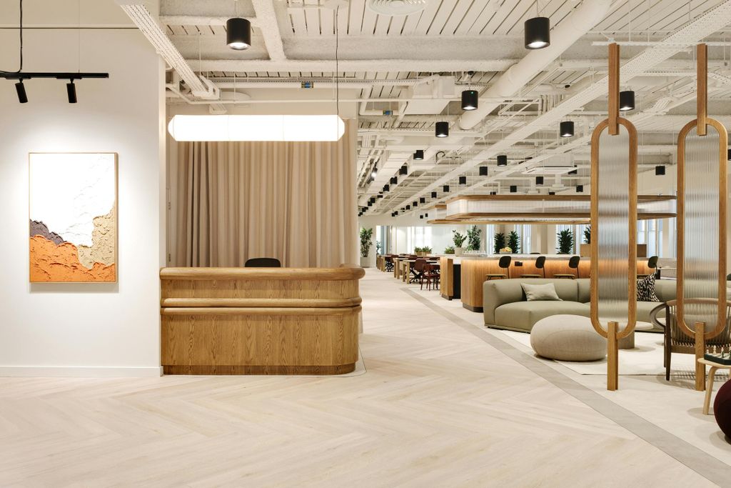 Property photo 2 of 6 Reception