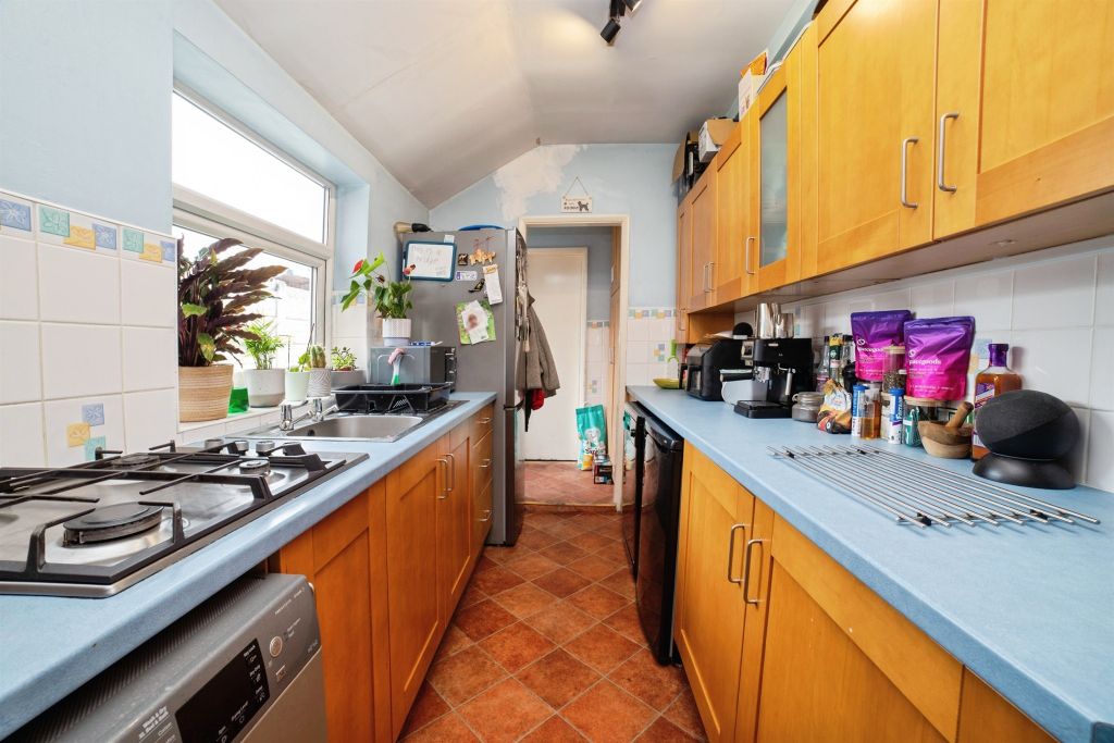 Property photo 2 of 17
