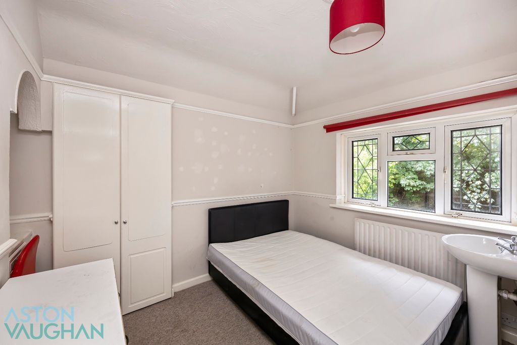 Property photo 1 of 6 5122010