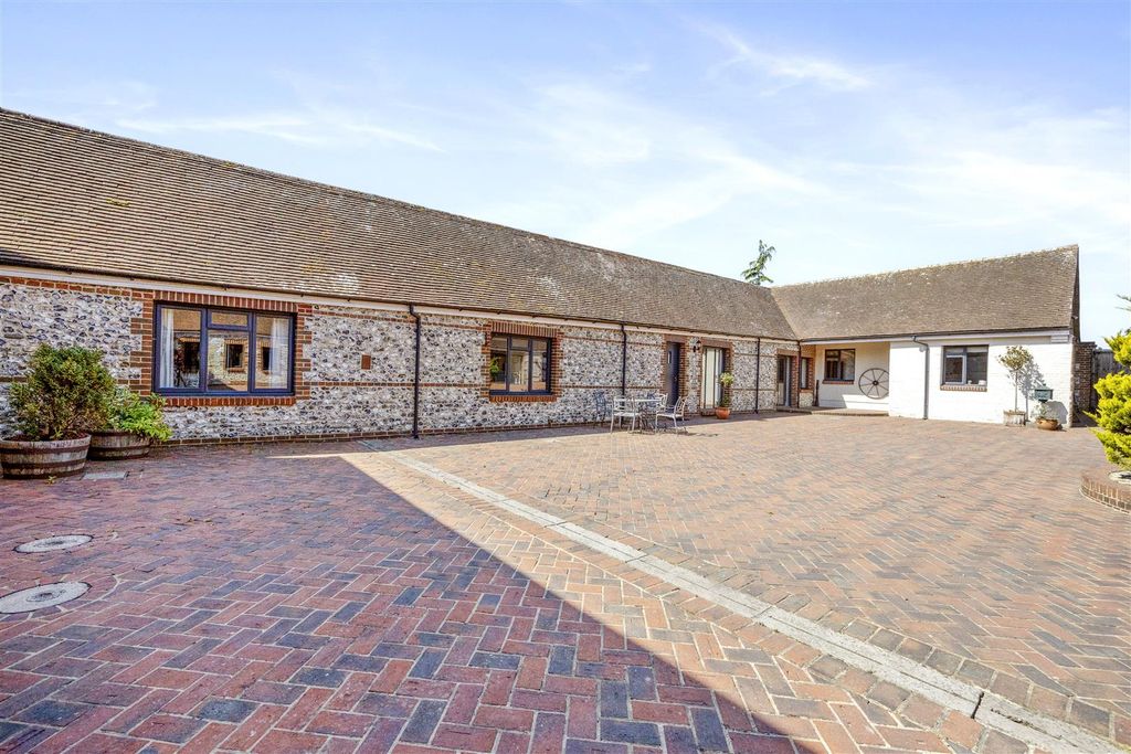 Property photo 2 of 13 Tortington Lane, Brooklands Barn-028.Jpg