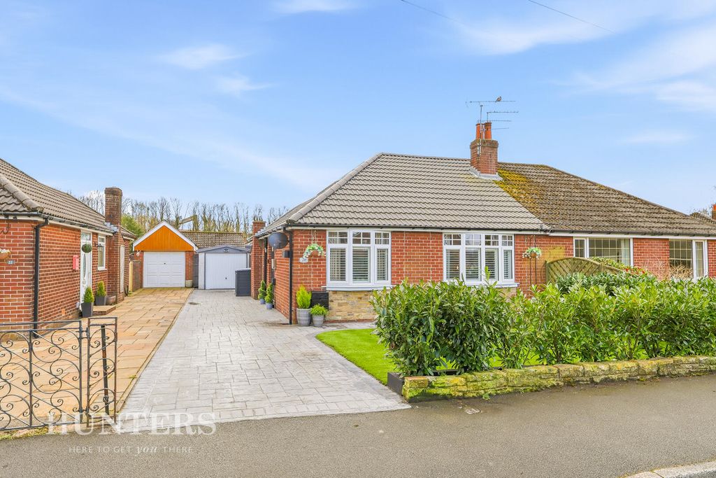 Property photo 1 of 32 Front (Exterior)