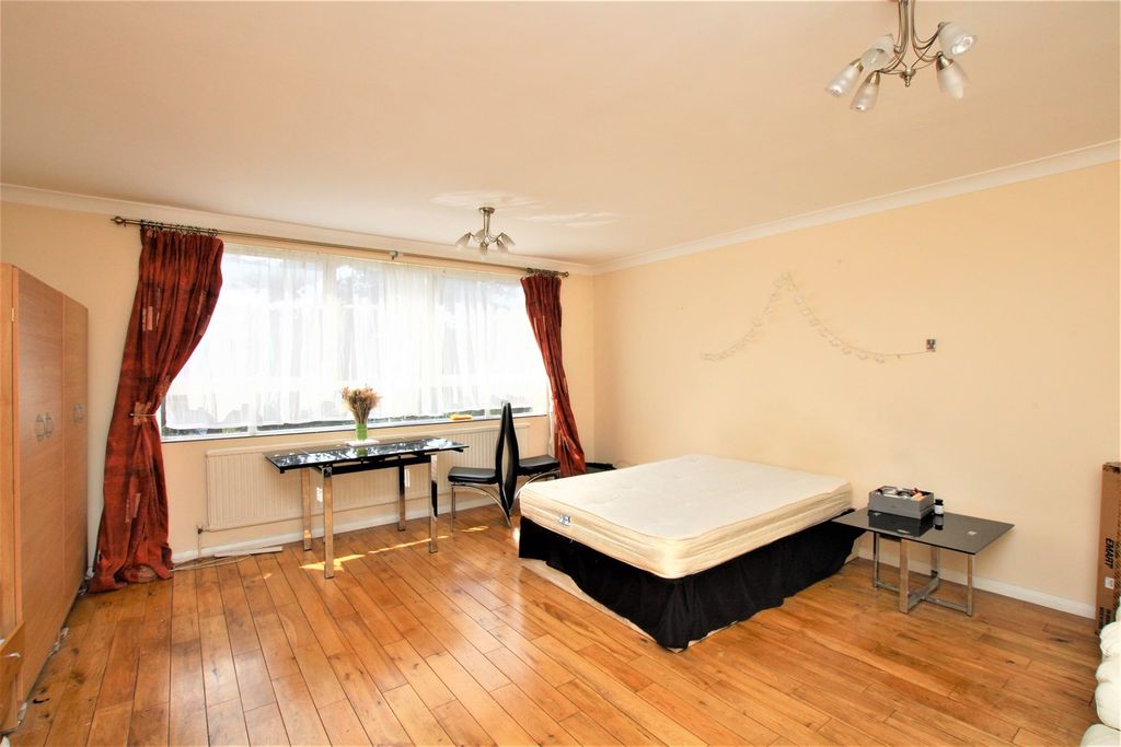 Property photo 3 of 6 Other