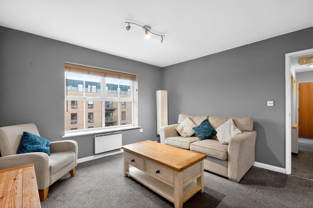 Property photo 2 of 14 Pnmb1225.Jpg