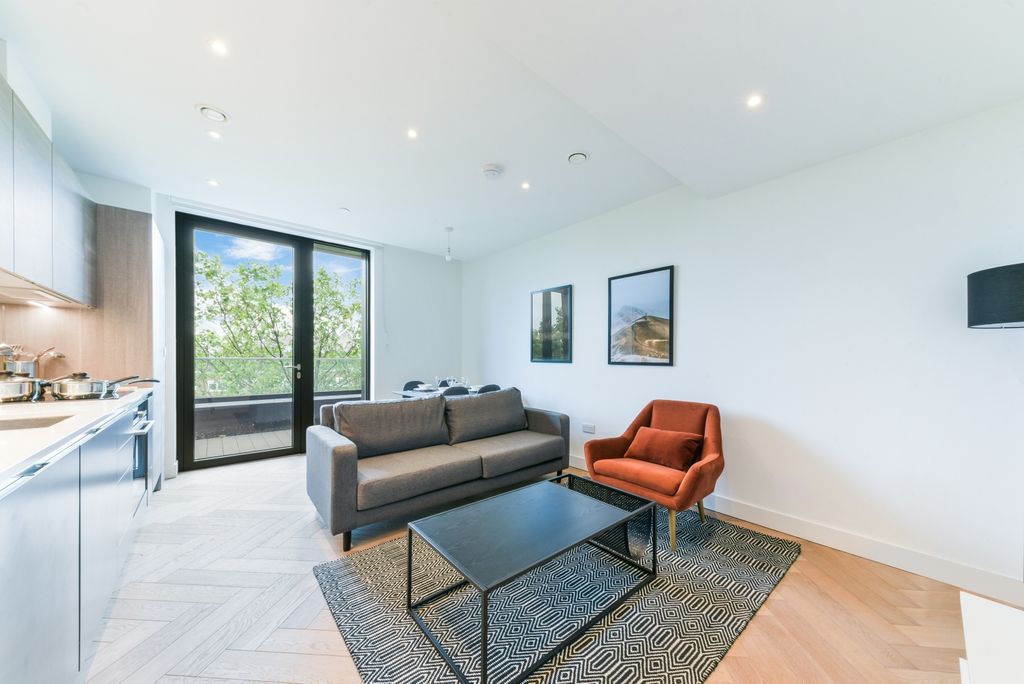 Property photo 1 of 10 Living Area