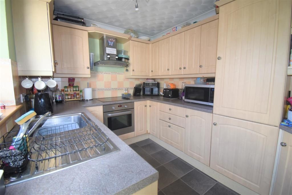 Property photo 2 of 15