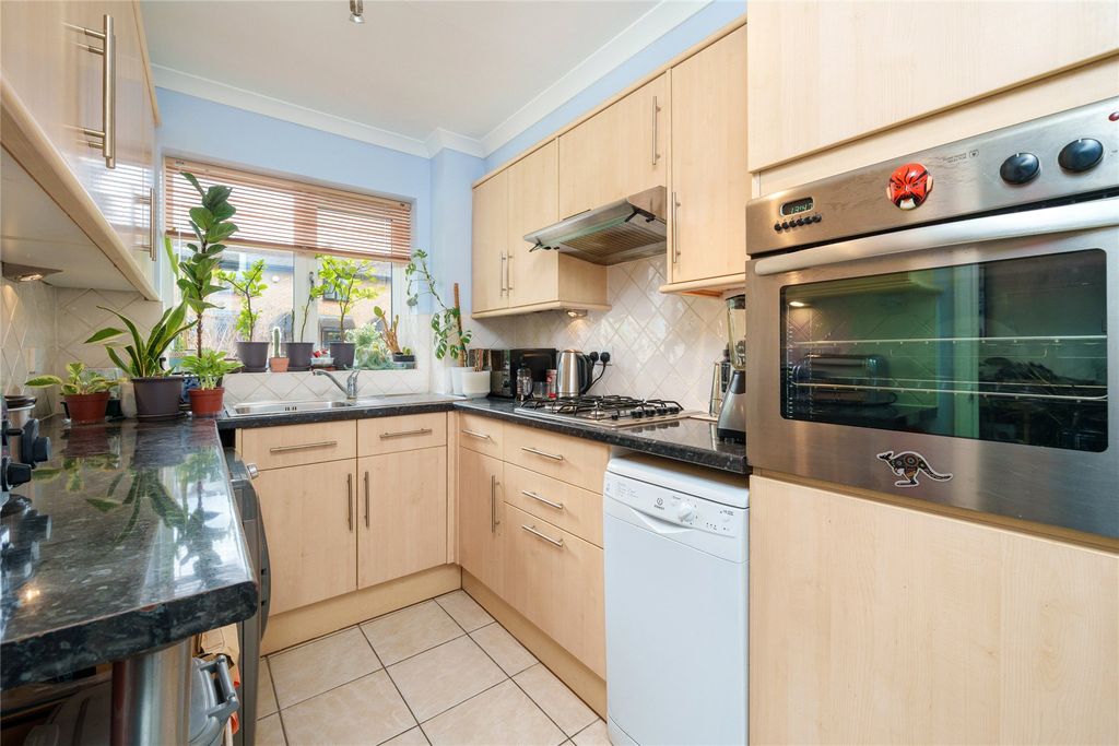 Property photo 3 of 7 Picture No. 05