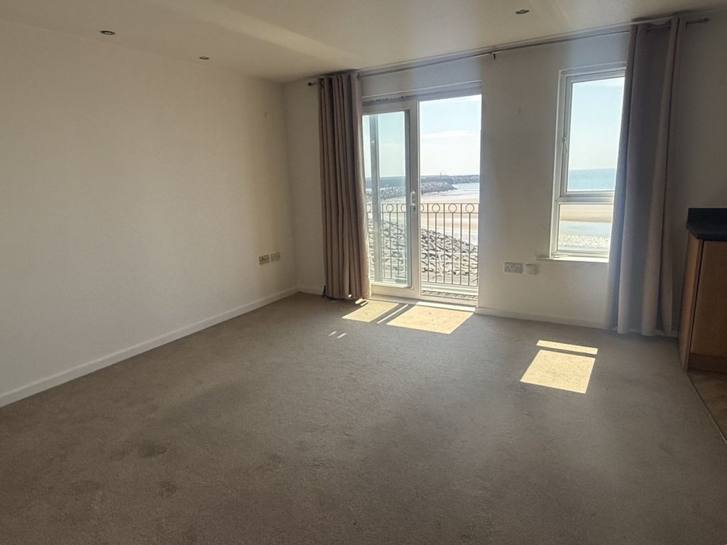 Property photo 3 of 11 Not Specified