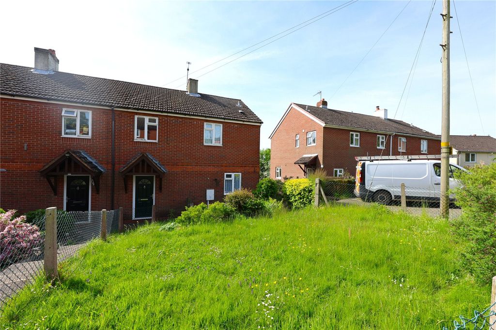 Property photo 2 of 19 Picture No. 16