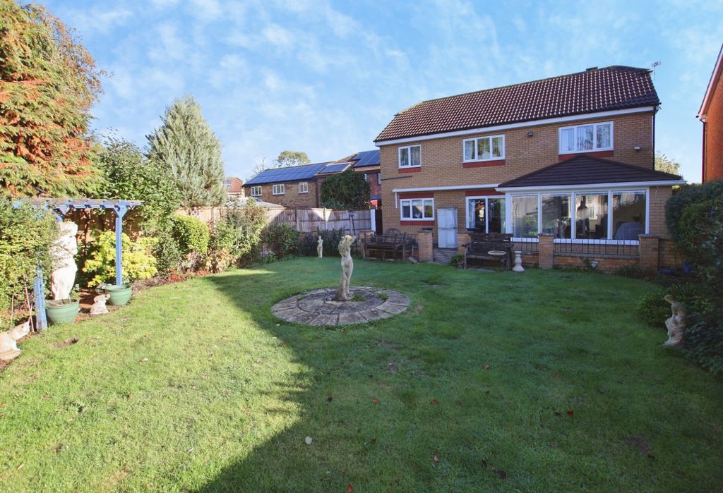 Property photo 3 of 20 5893454