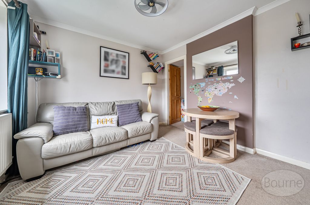 Property photo 3 of 21 5d47F8Ca-8909-4B0...