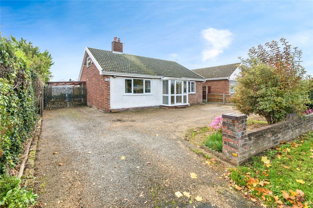 Property photo 1 of 17 Front