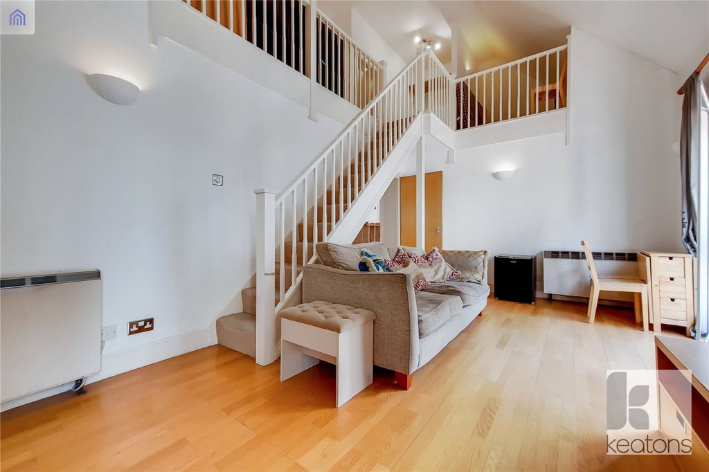 Property photo 2 of 6 Living Area