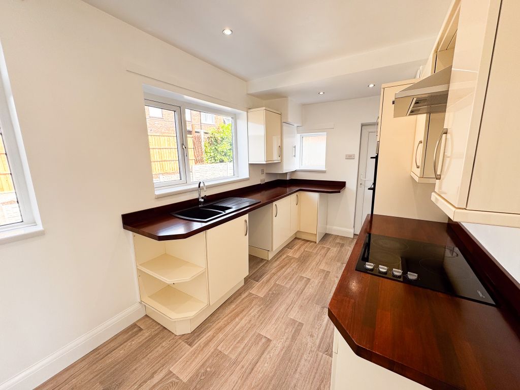 Property photo 2 of 21 Img_4608