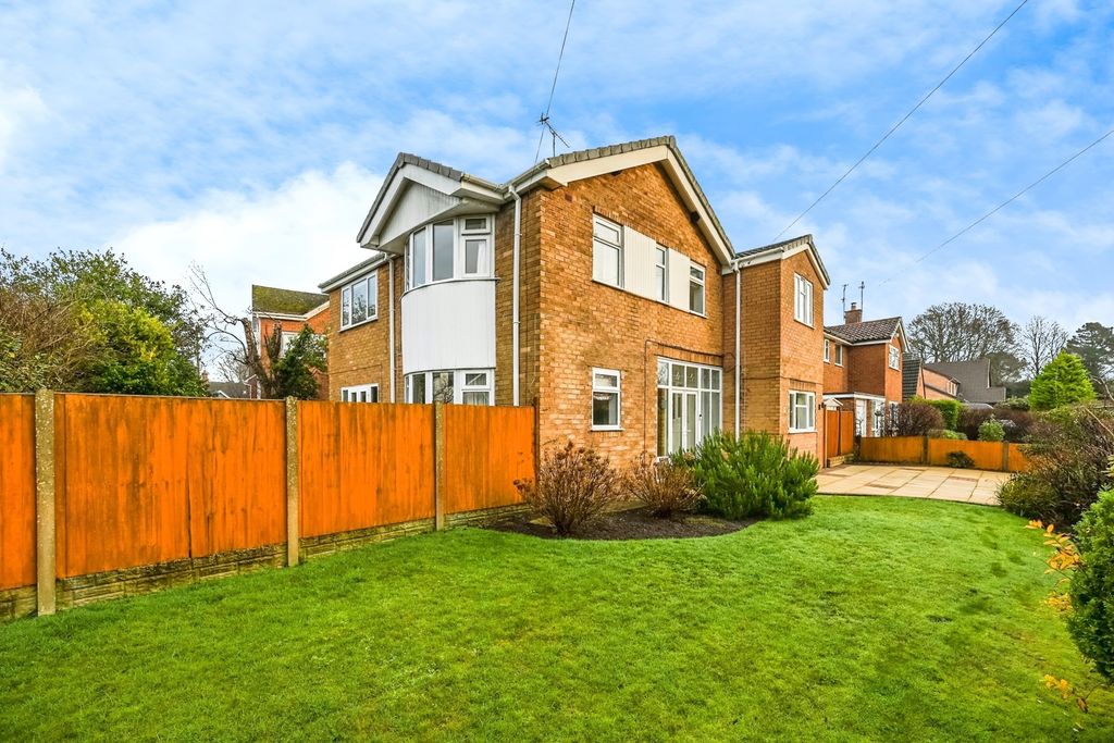 Property photo 3 of 24 Pbox-Img.Jpg