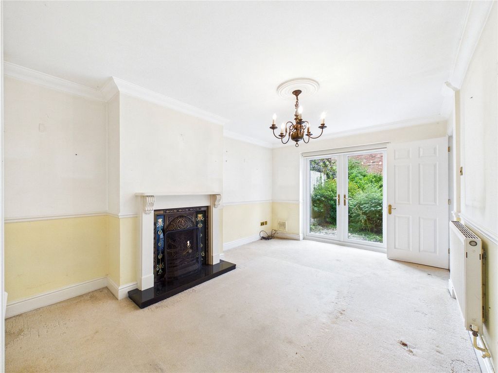 Property photo 3 of 22 Picture No. 03