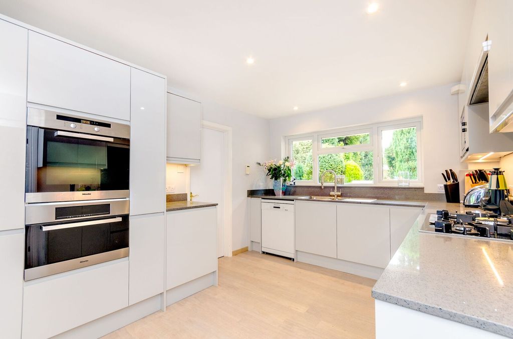Additional image 4 of 5 bed detached house for saleMark Way, Godalming GU7