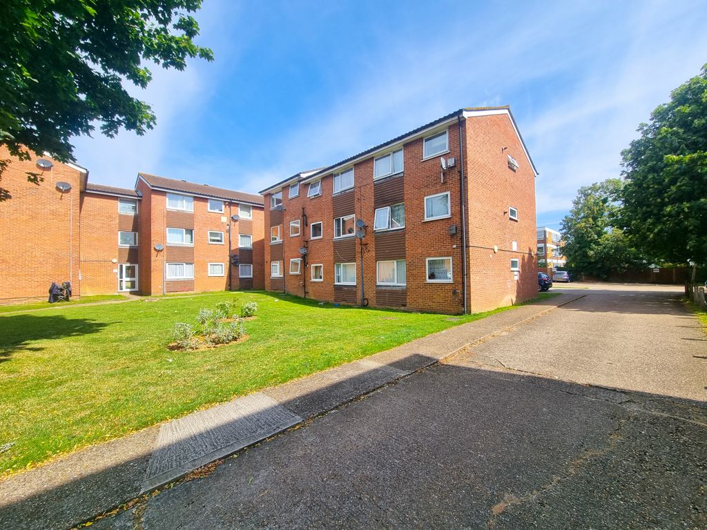 Property photo 1 of 7