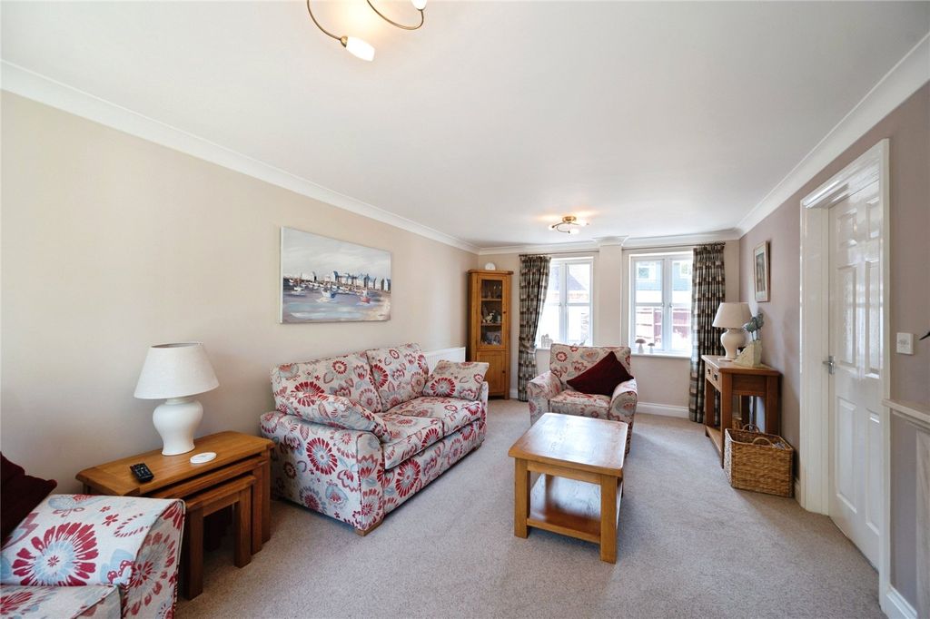 Property photo 3 of 21 Picture No. 51