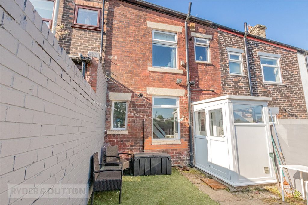 Property photo 2 of 17 Rear Garden