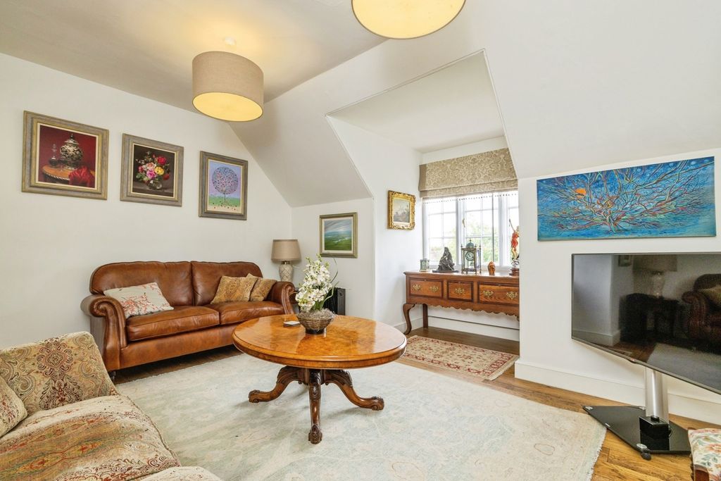 Property photo 3 of 20 Reception Room