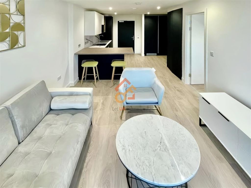 Property photo 2 of 16 0c8503Fb-0F35-4590-83E0-7Efccd973Cbc(1).Jpg