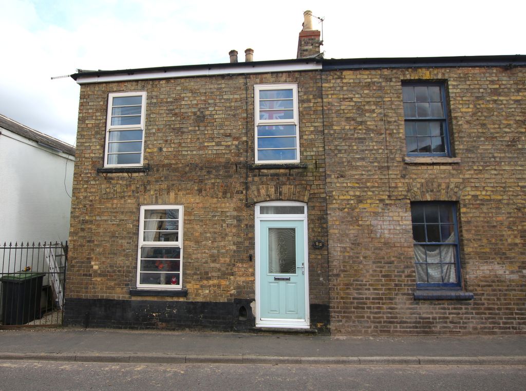 Property photo 1 of 8