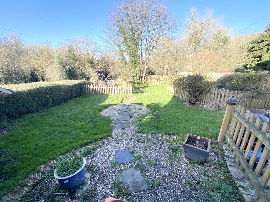 Property photo 2 of 29 Picture No. 02