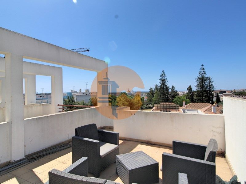 Property photo 3 of 31