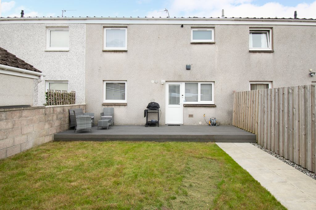 Property photo 1 of 26