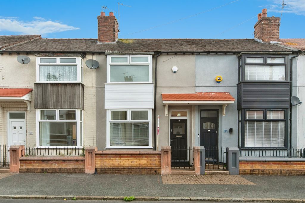 Property photo 1 of 17