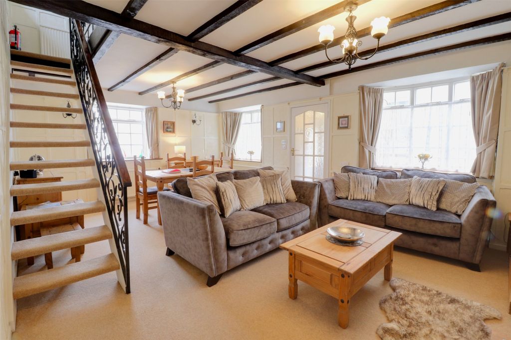 Property photo 3 of 14 3 - Picture No. 02