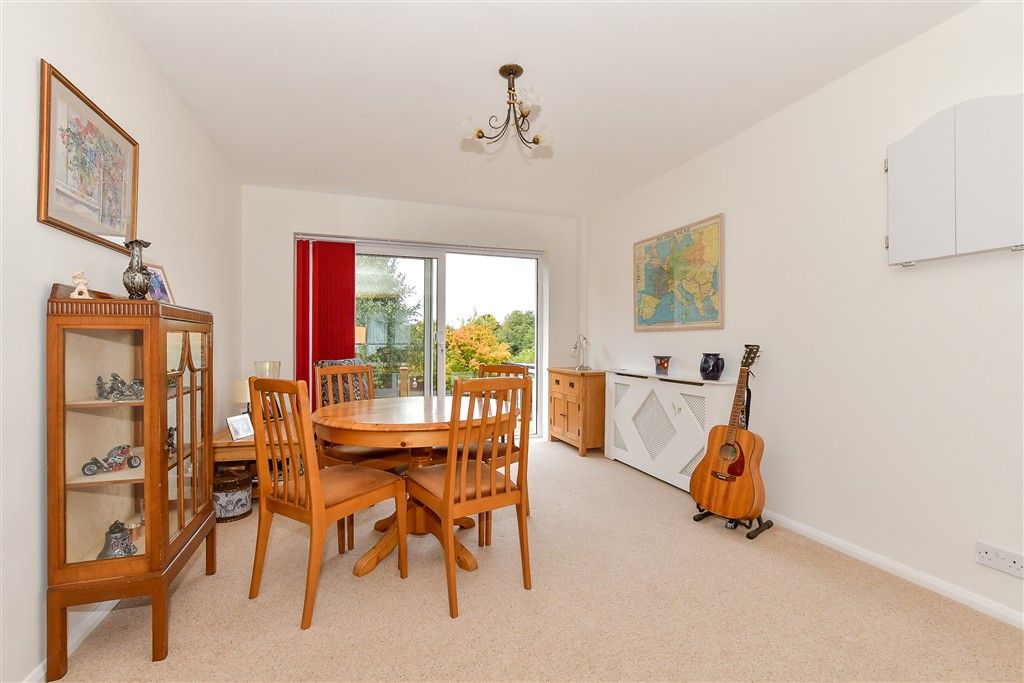 Property photo 1 of 15 Dining Room