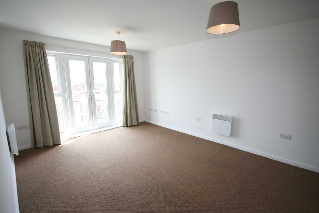 Property photo 3 of 5