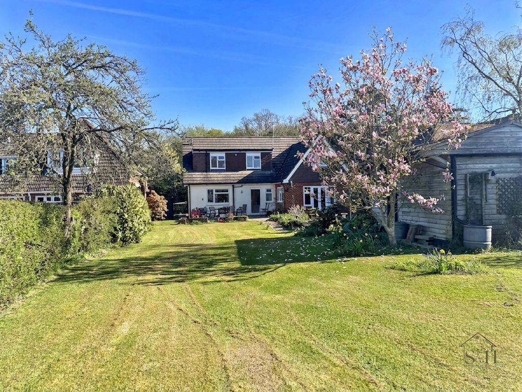 Property photo 1 of 21