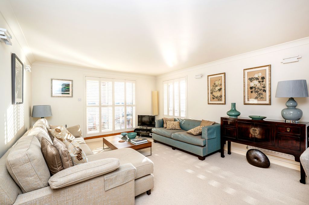 Property photo 2 of 17 Picture No. 08