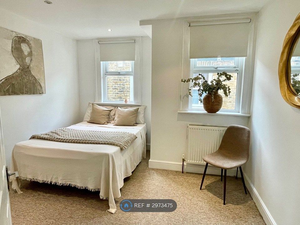 Property photo 3 of 22 Bedroom 2