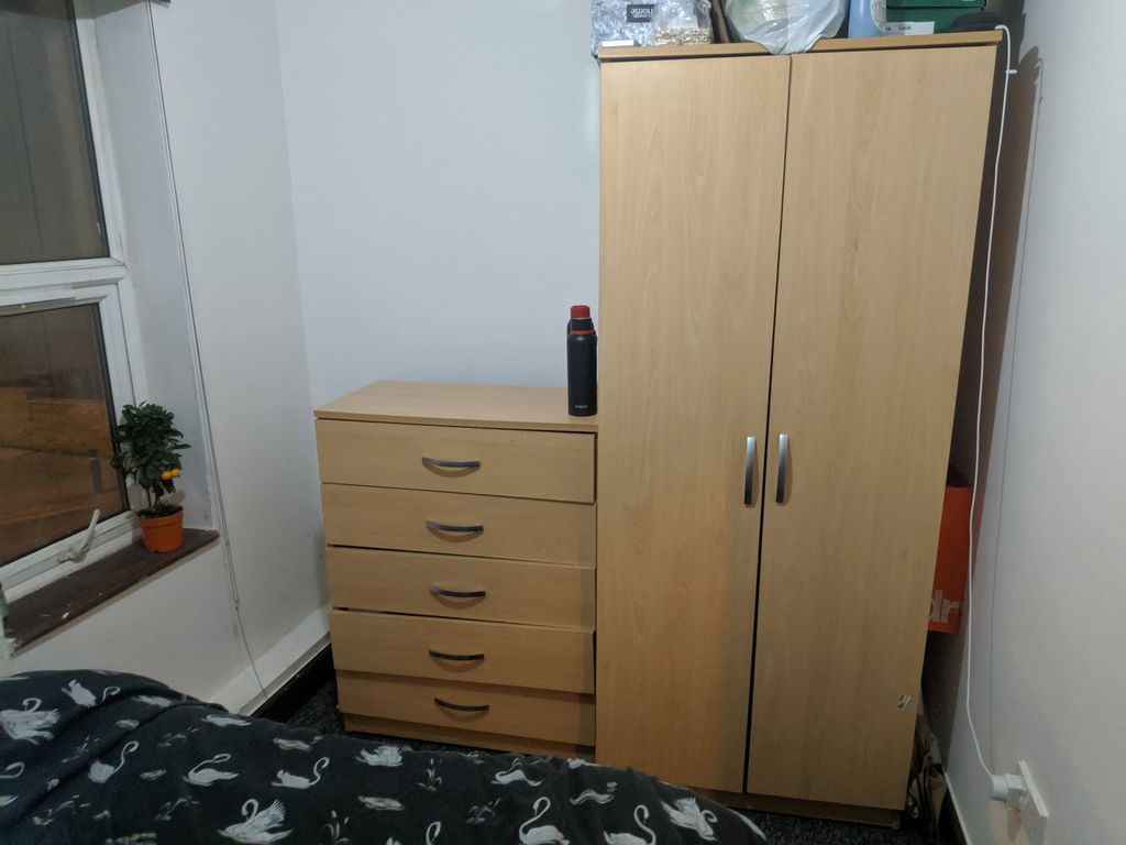 Property photo 3 of 5