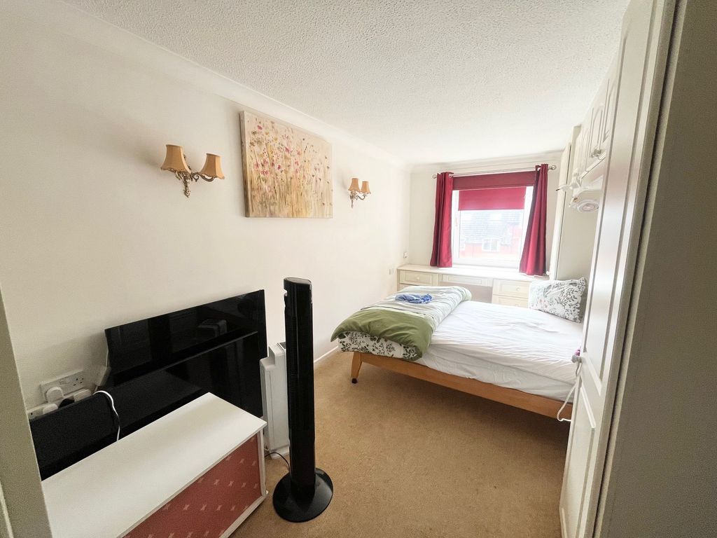 Property photo 3 of 5