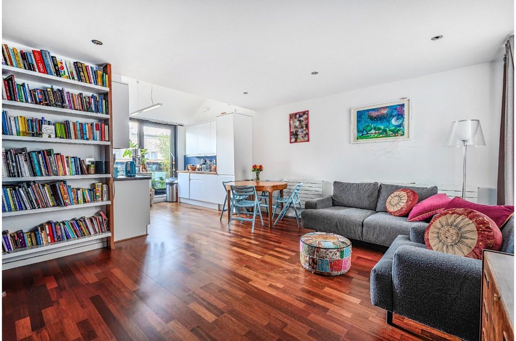 Property photo 1 of 15 Reception Room
