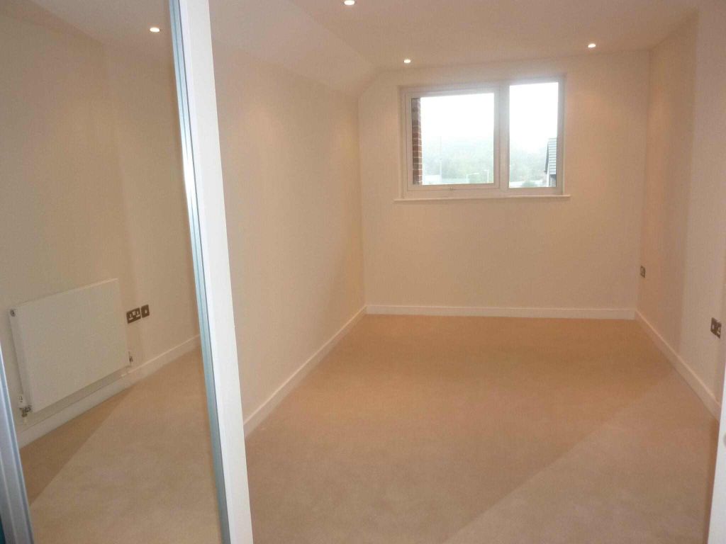Property photo 3 of 6